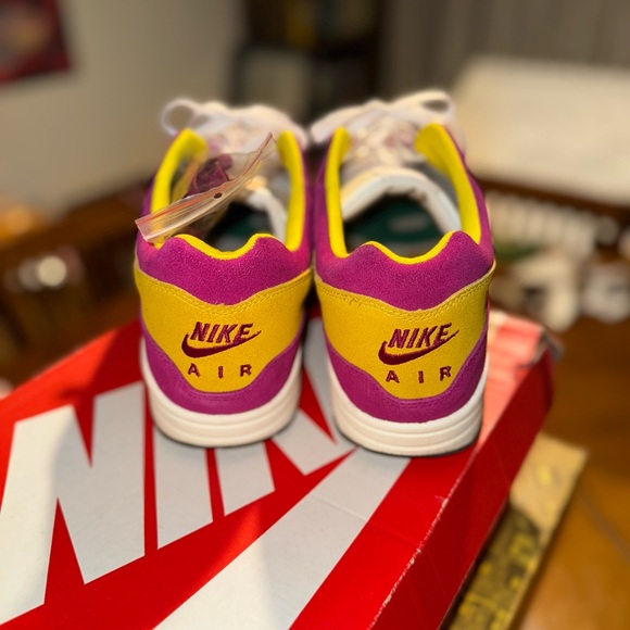 Dynamic Berry Air Max 1 - Picture 4 of 7